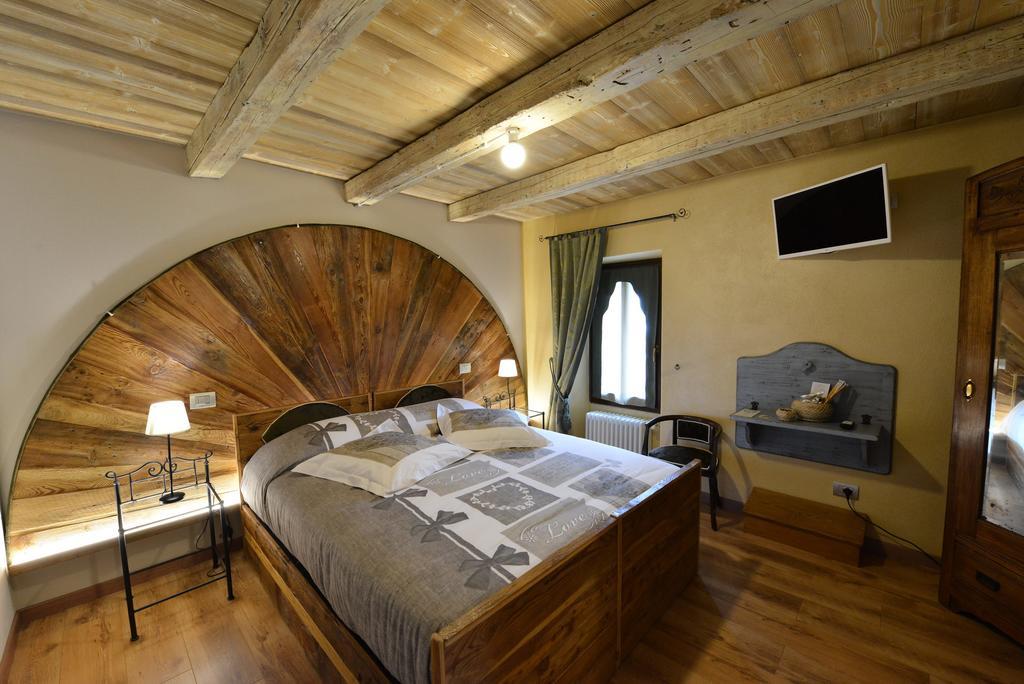 Vecchio Mulino Guest House Aosta Kültér fotó