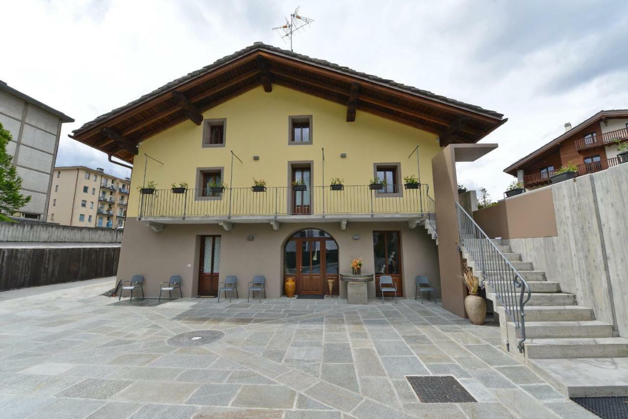 Vecchio Mulino Guest House Aosta Kültér fotó